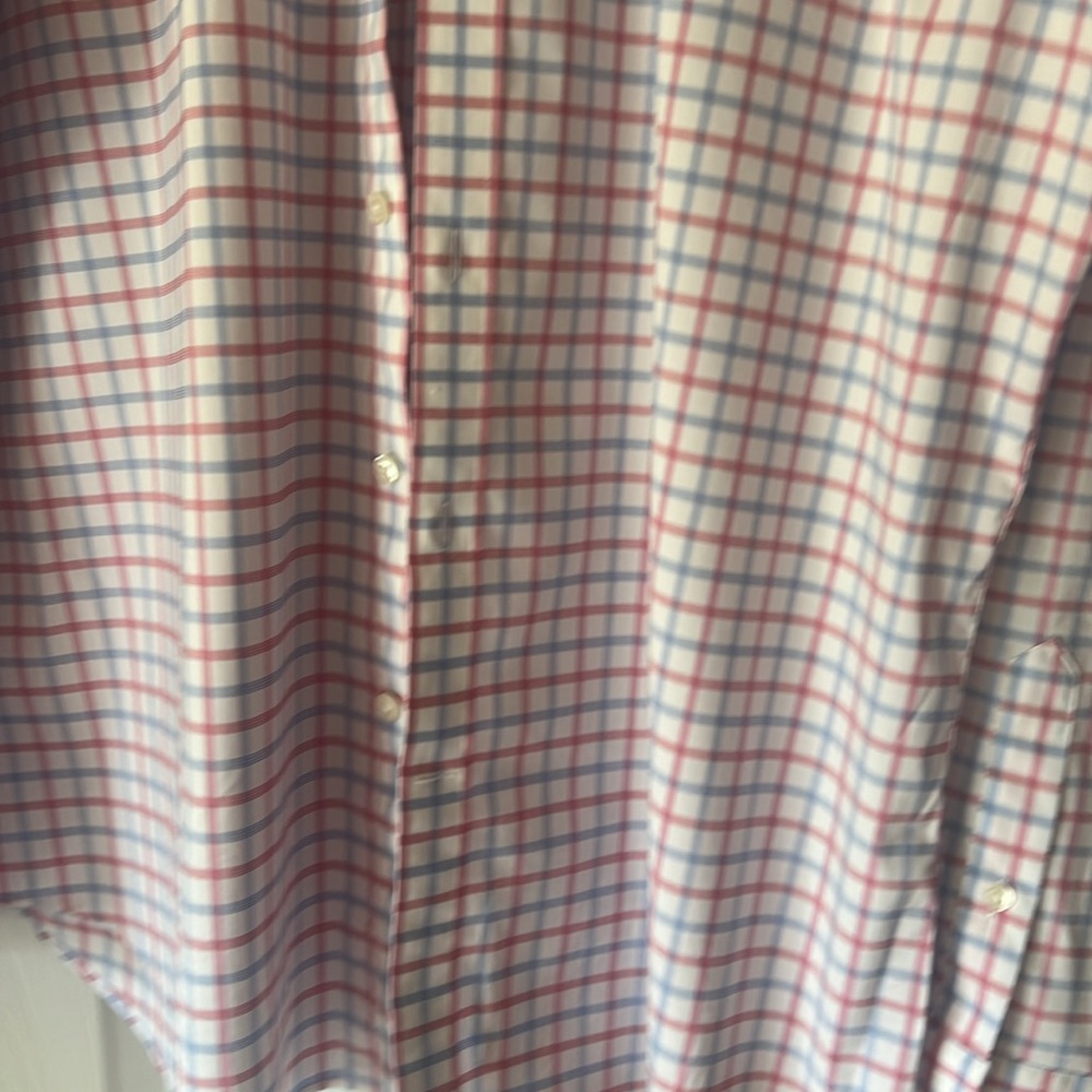 Shirt - Picture 3 of 6